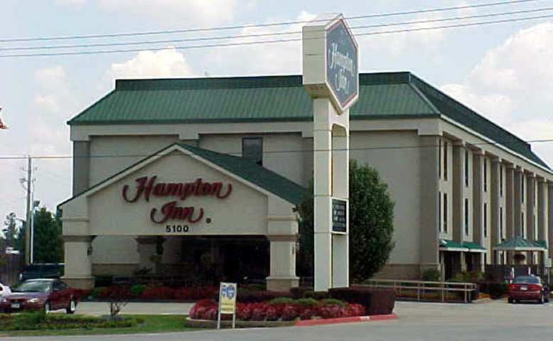 Hampton Inn Marshall Exterior photo